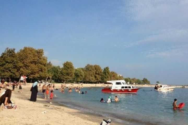 Yeşilköy Çiroz Plajı
